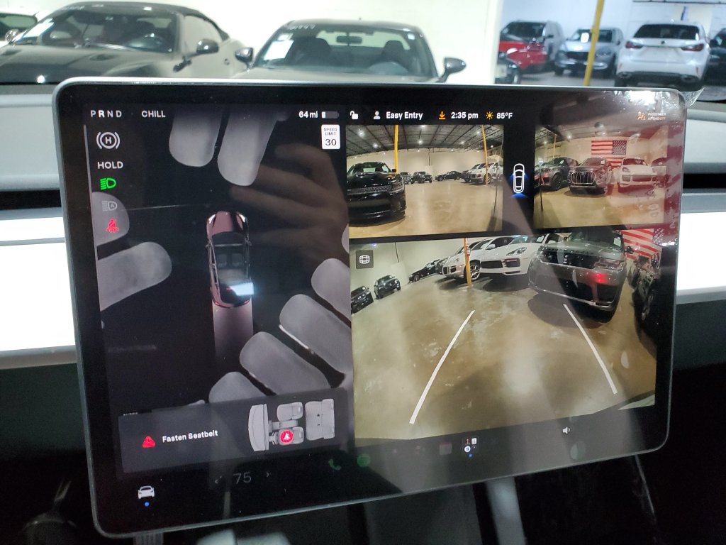 Used 2024 Tesla Model Y Long Range AWD/4WD image 47