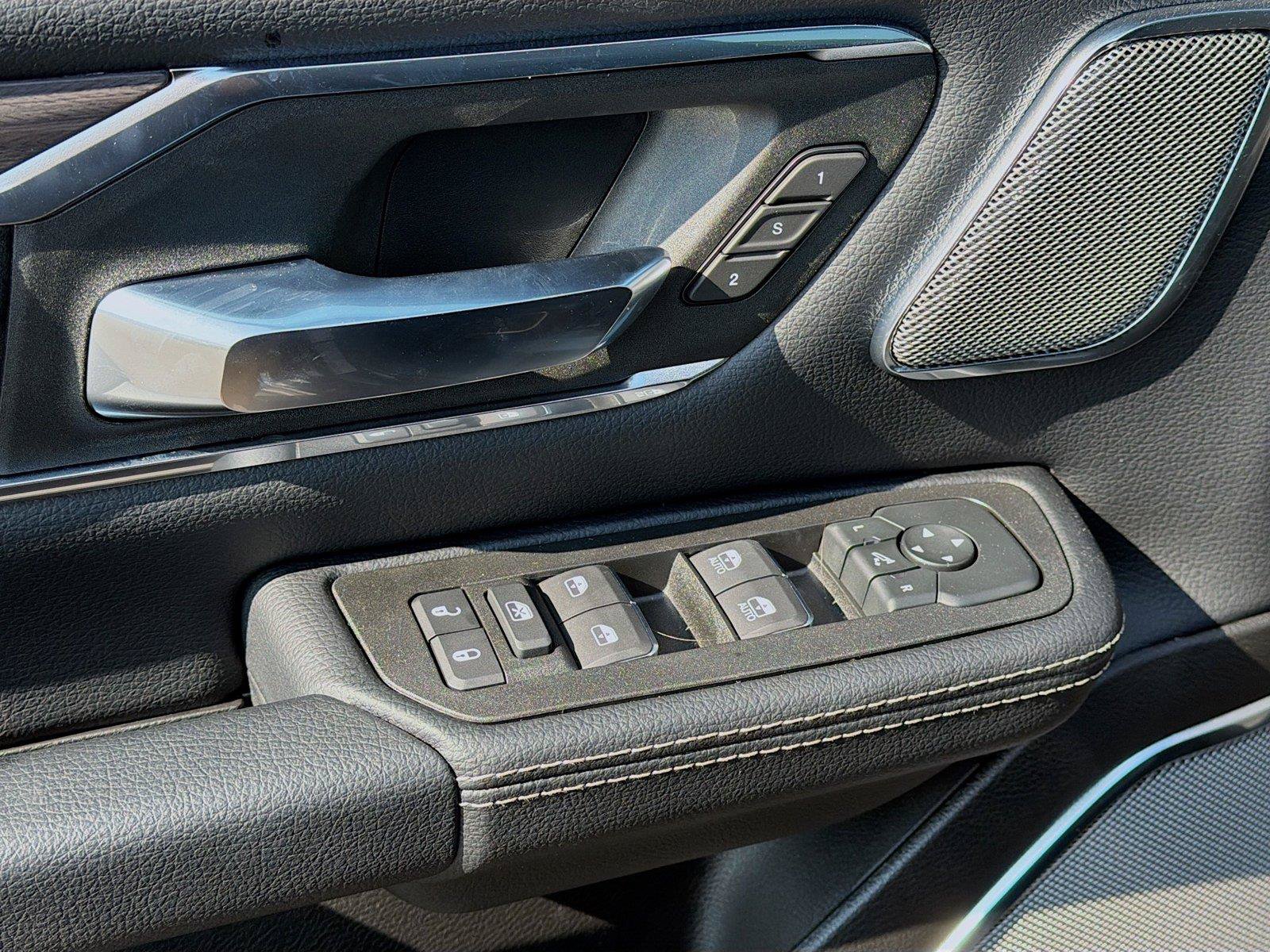 New 2026 RAM 1500 Laramie w/ Night Edition AWD/4WD image 24