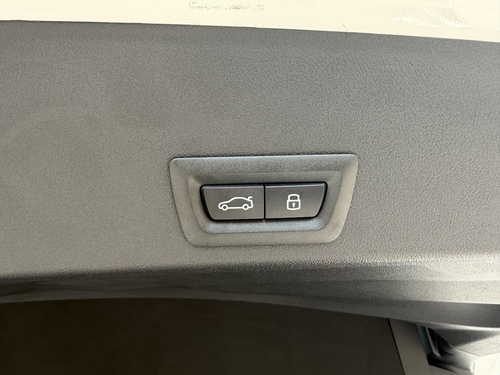 New 2026 BMW XM Label Red AWD/4WD image 12