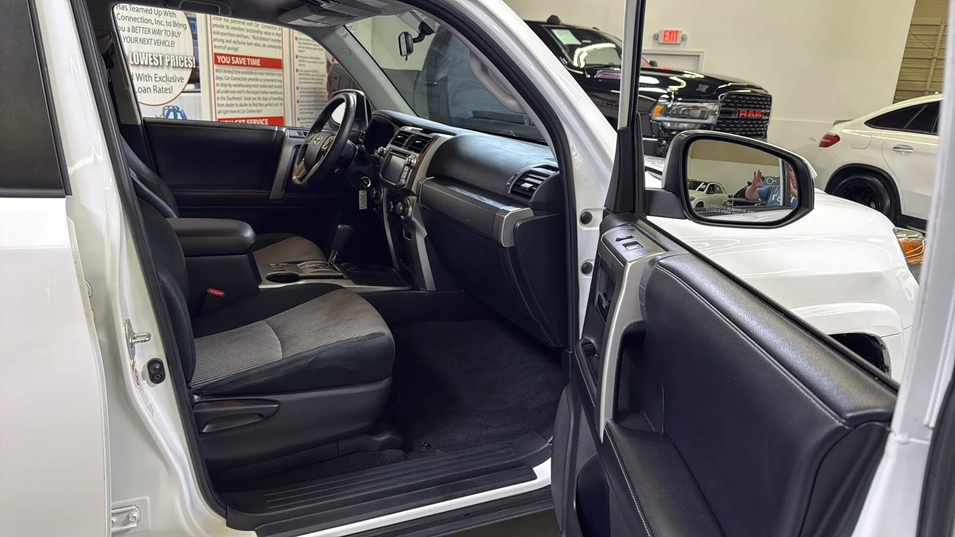 Used 2018 Toyota 4Runner SR5 RWD image 15