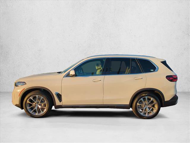 Used 2026 BMW X5 xDrive40i w/ Premium Package AWD/4WD image 5