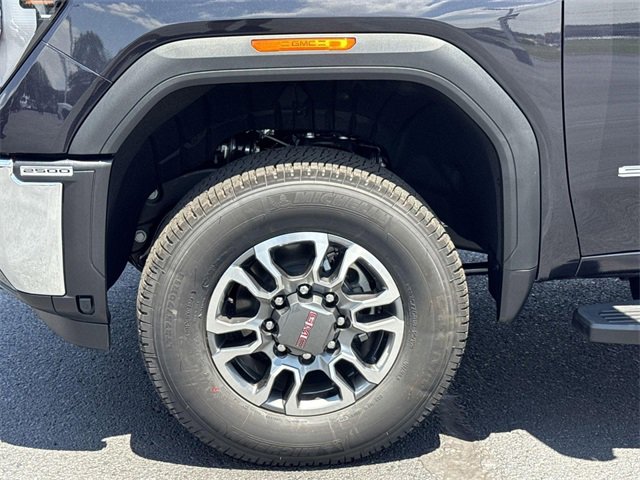 New 2025 GMC Sierra 2500 SLT w/ SLT Premium Package image 23