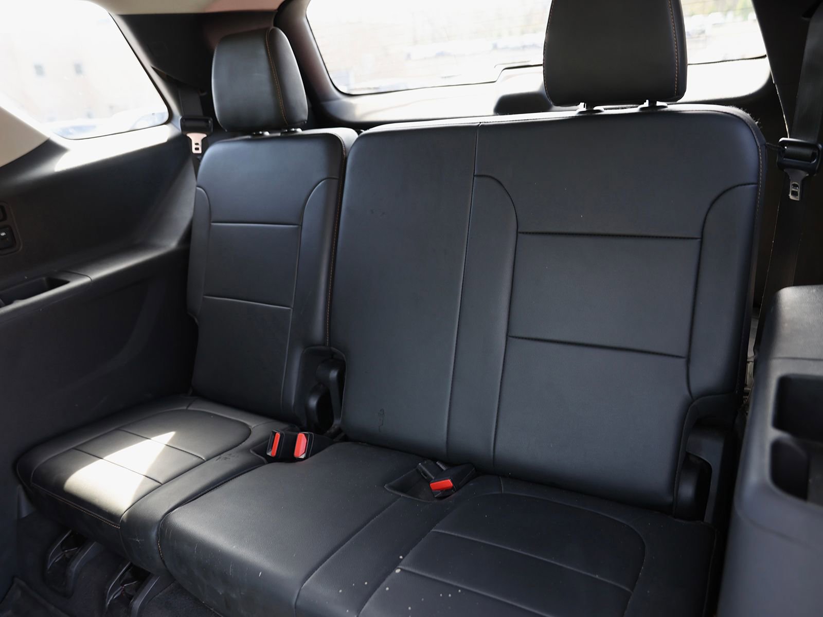 Used 2019 Chevrolet Traverse RS w/ LPO, Floor Liner Package AWD/4WD image 24