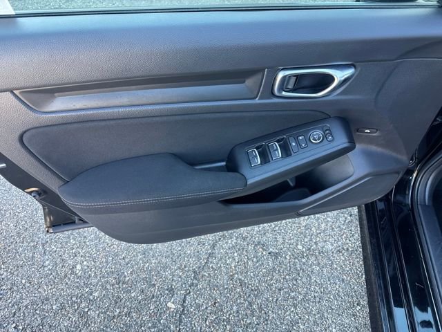 Used 2023 Honda Civic Sport image 6