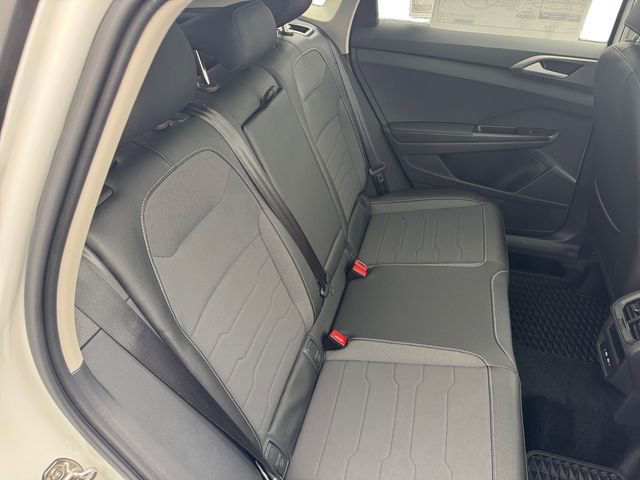 New 2026 Volkswagen Taos SE AWD/4WD image 22