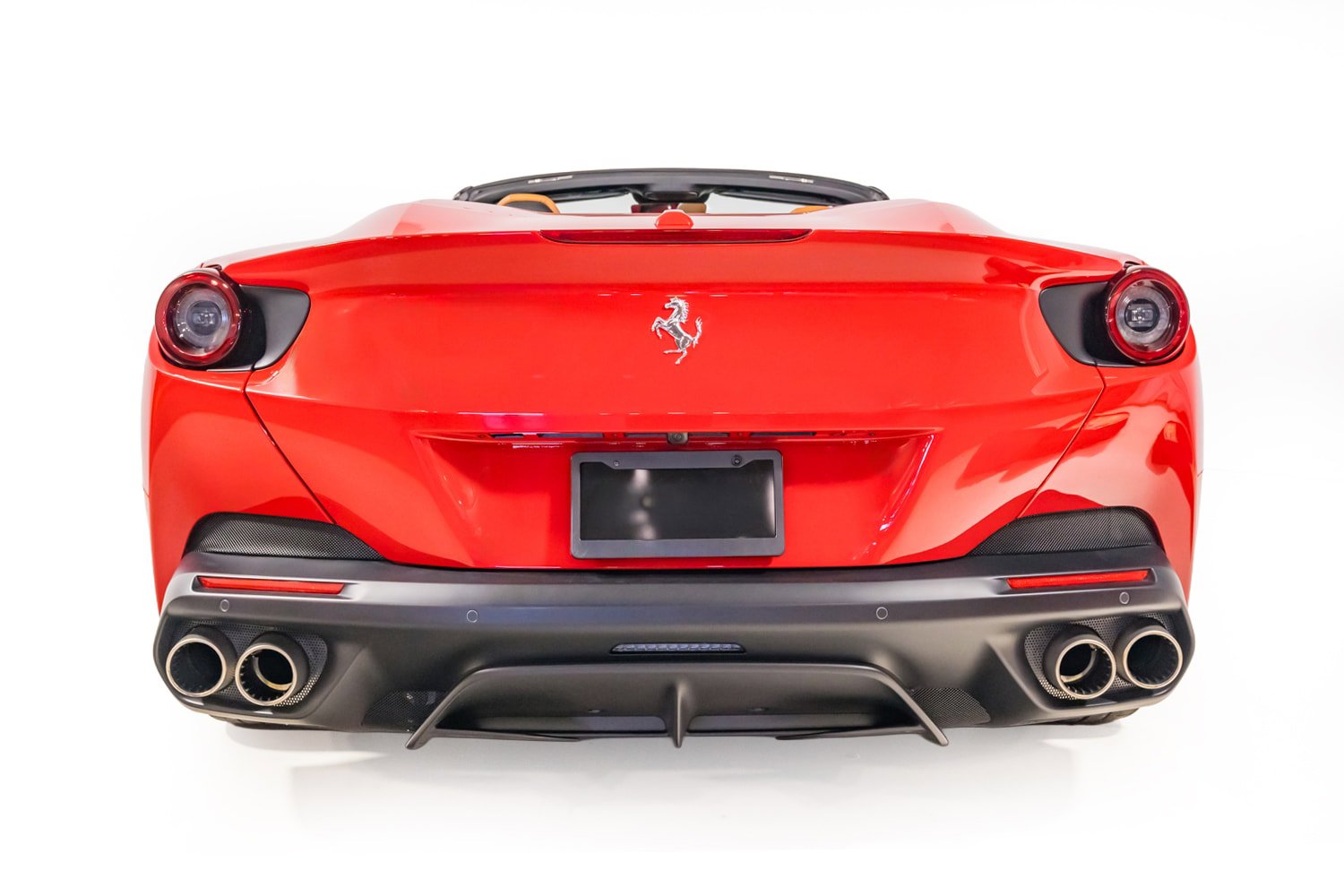 Used 2020 Ferrari Portofino image 18