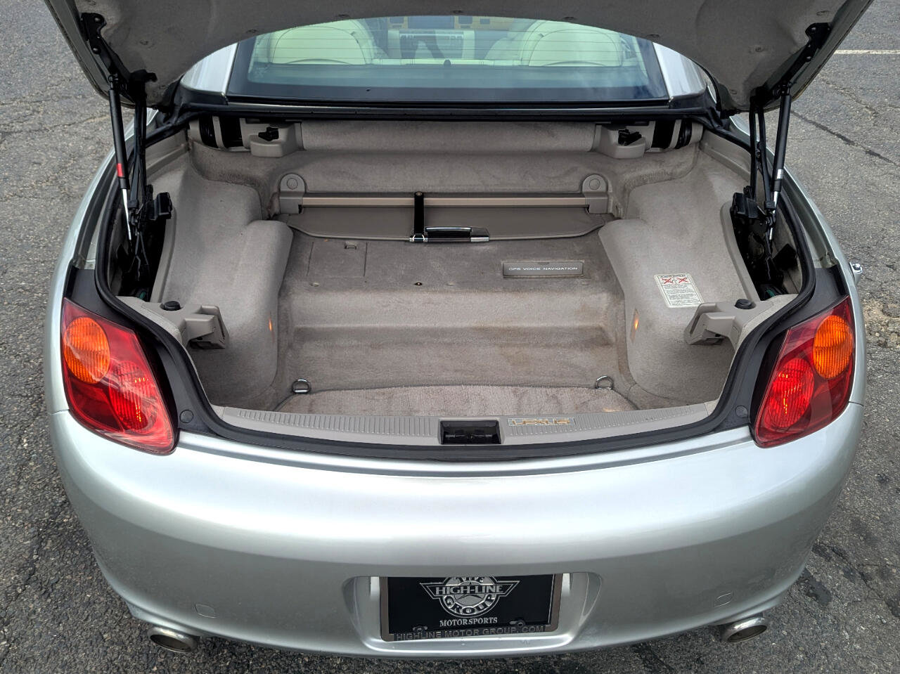 Used 2005 Lexus SC 430 Convertible image 36