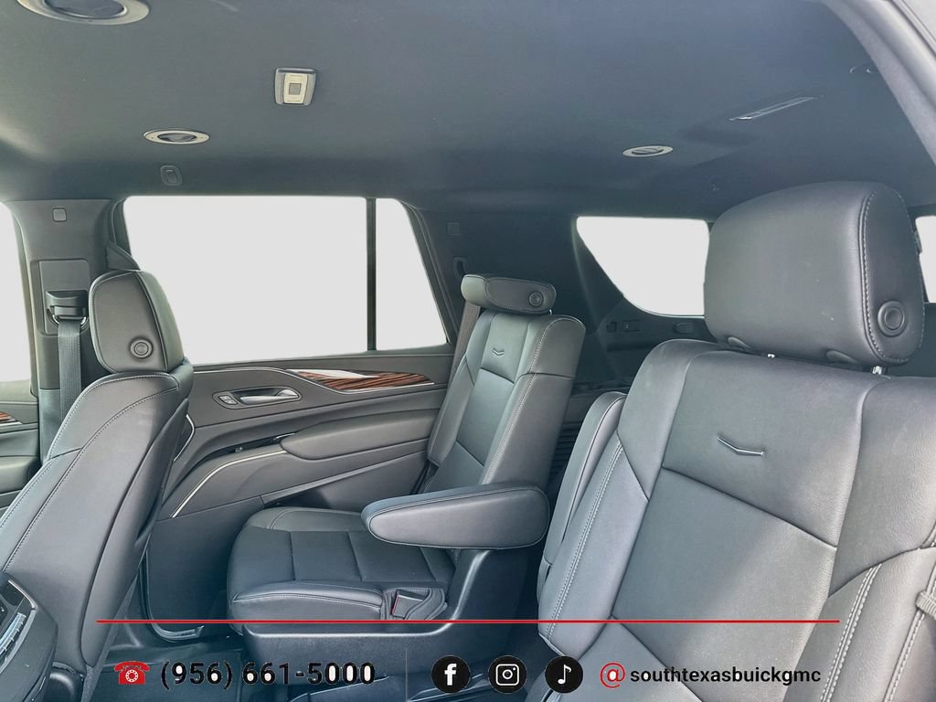 Used 2024 Cadillac Escalade Luxury RWD image 26