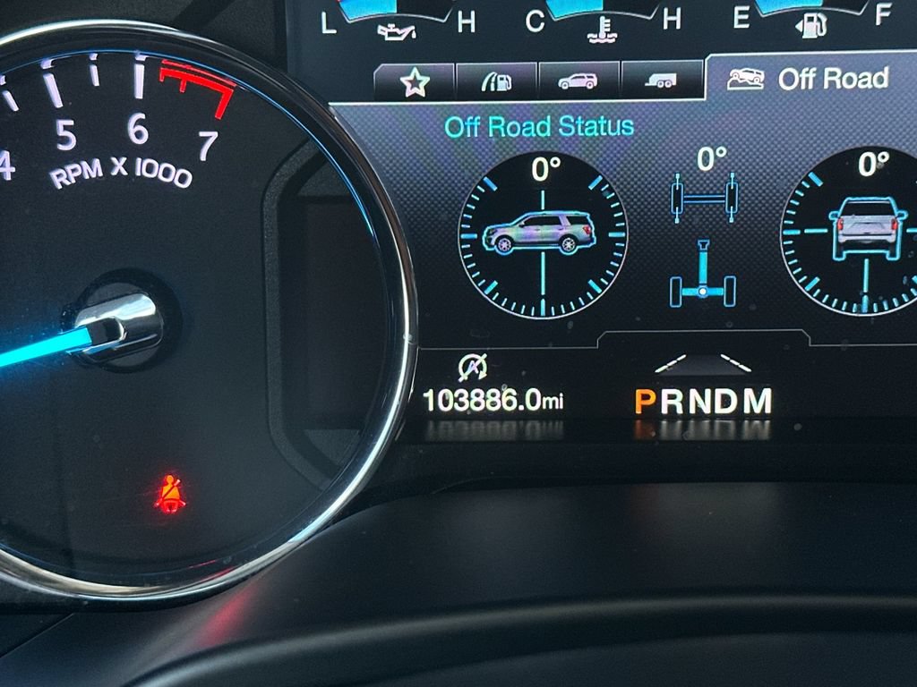 Used 2018 Ford Expedition Platinum RWD image 30