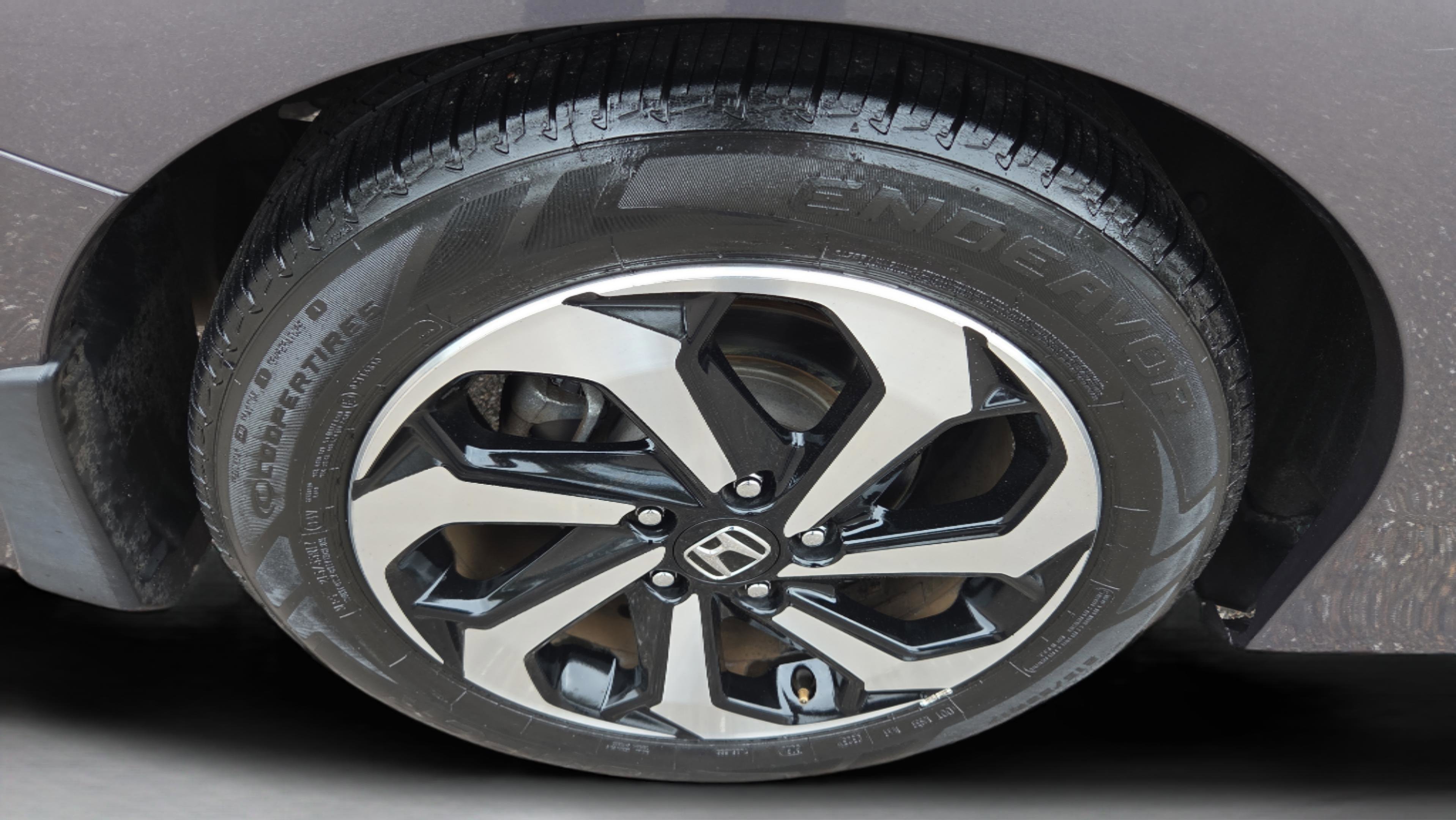 Used 2016 Honda Accord EX-L image 36