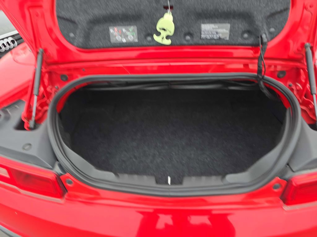 Used 2015 Chevrolet Camaro LT image 17