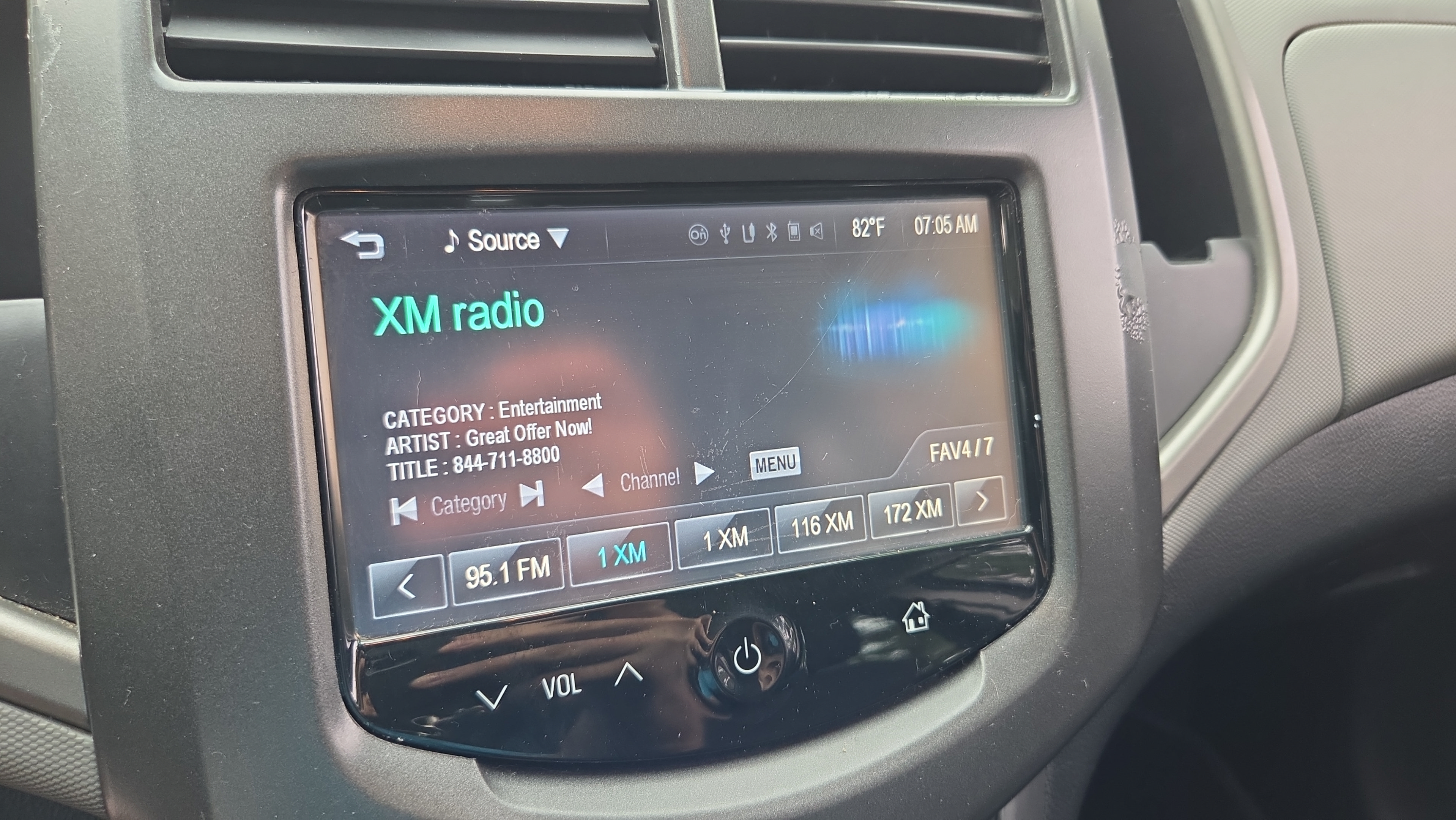 Used 2016 Chevrolet Sonic LT FWD image 19