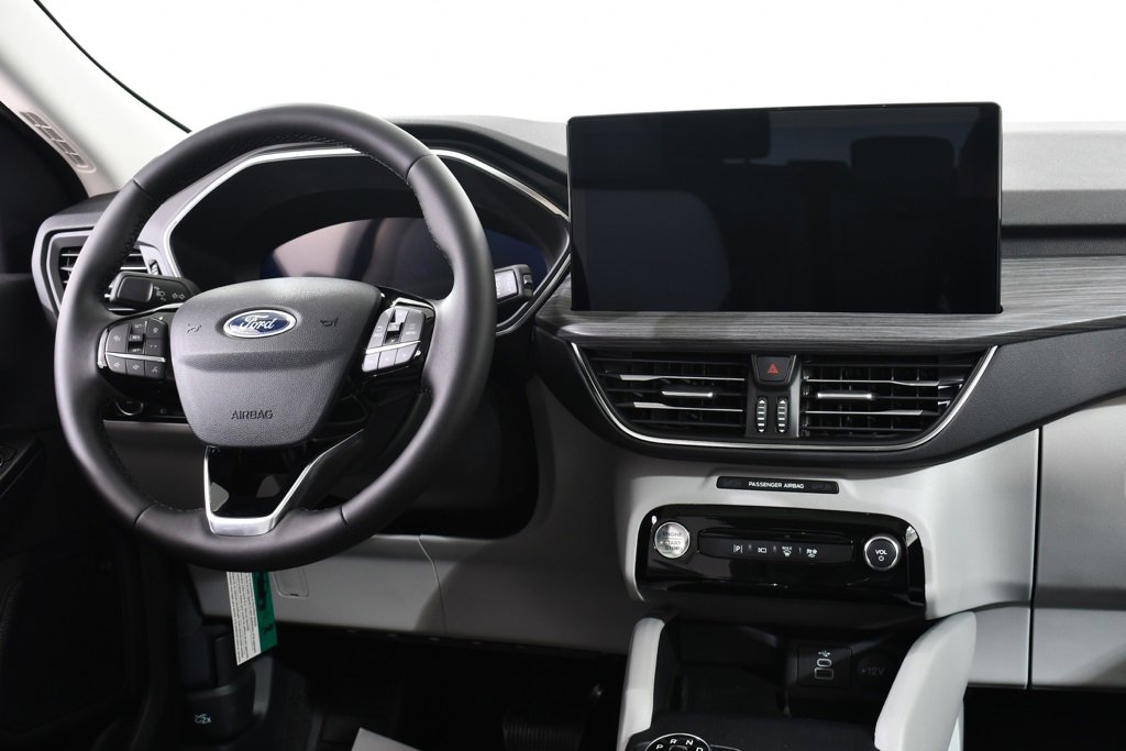 New 2025 Ford Escape SE w/ PHEV Premium Package image 8