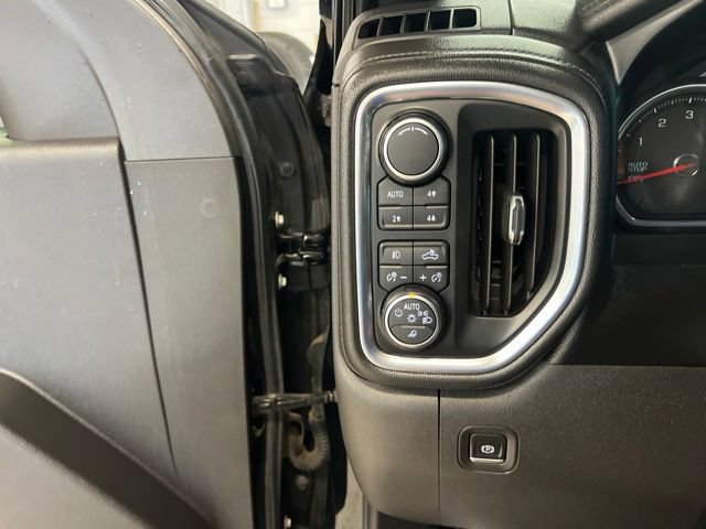Used 2019 Chevrolet Silverado 1500 High Country w/ Z71 Off-Road Package AWD/4WD image 11