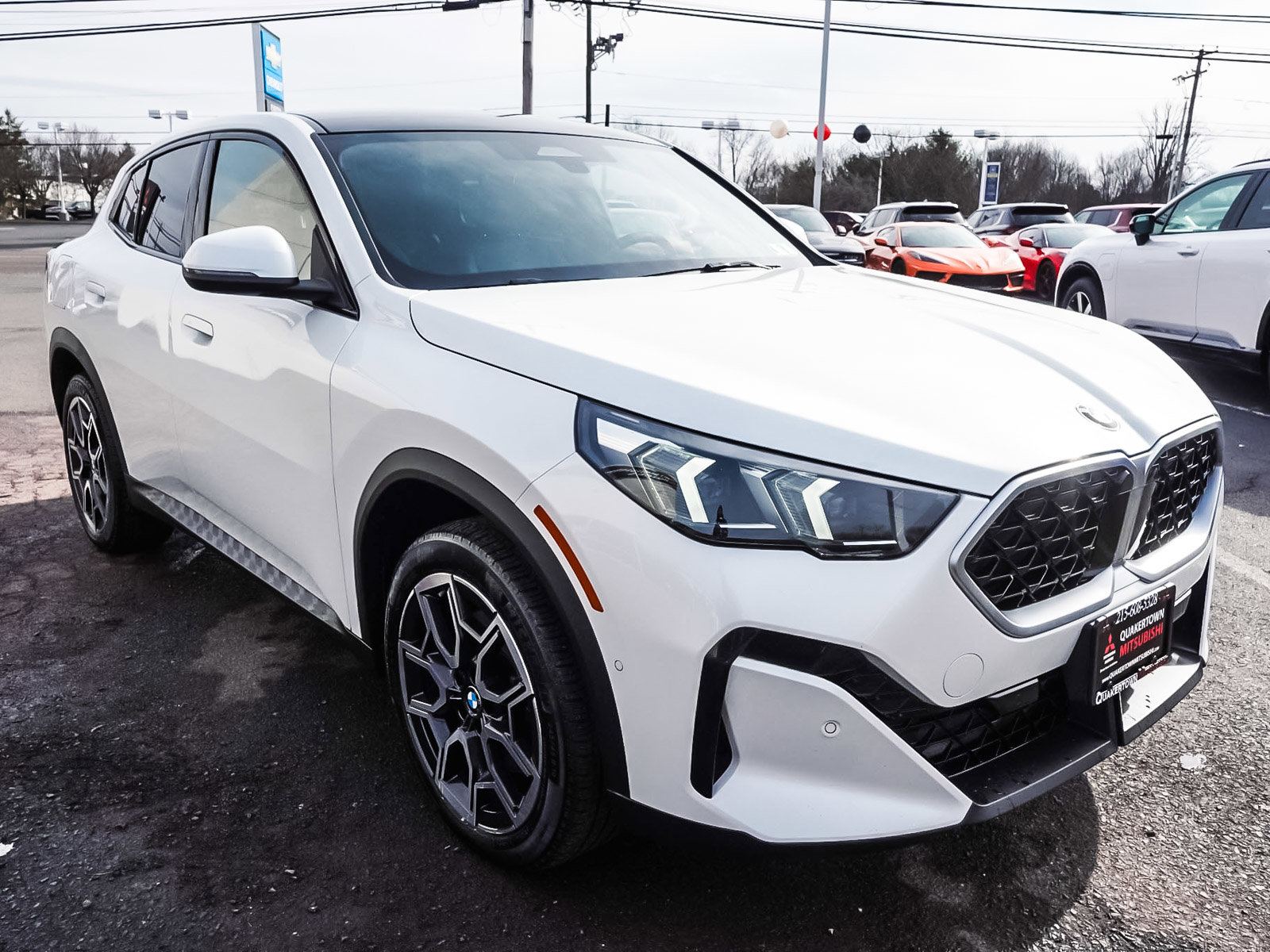 Used 2025 BMW X2 xDrive28i image 3