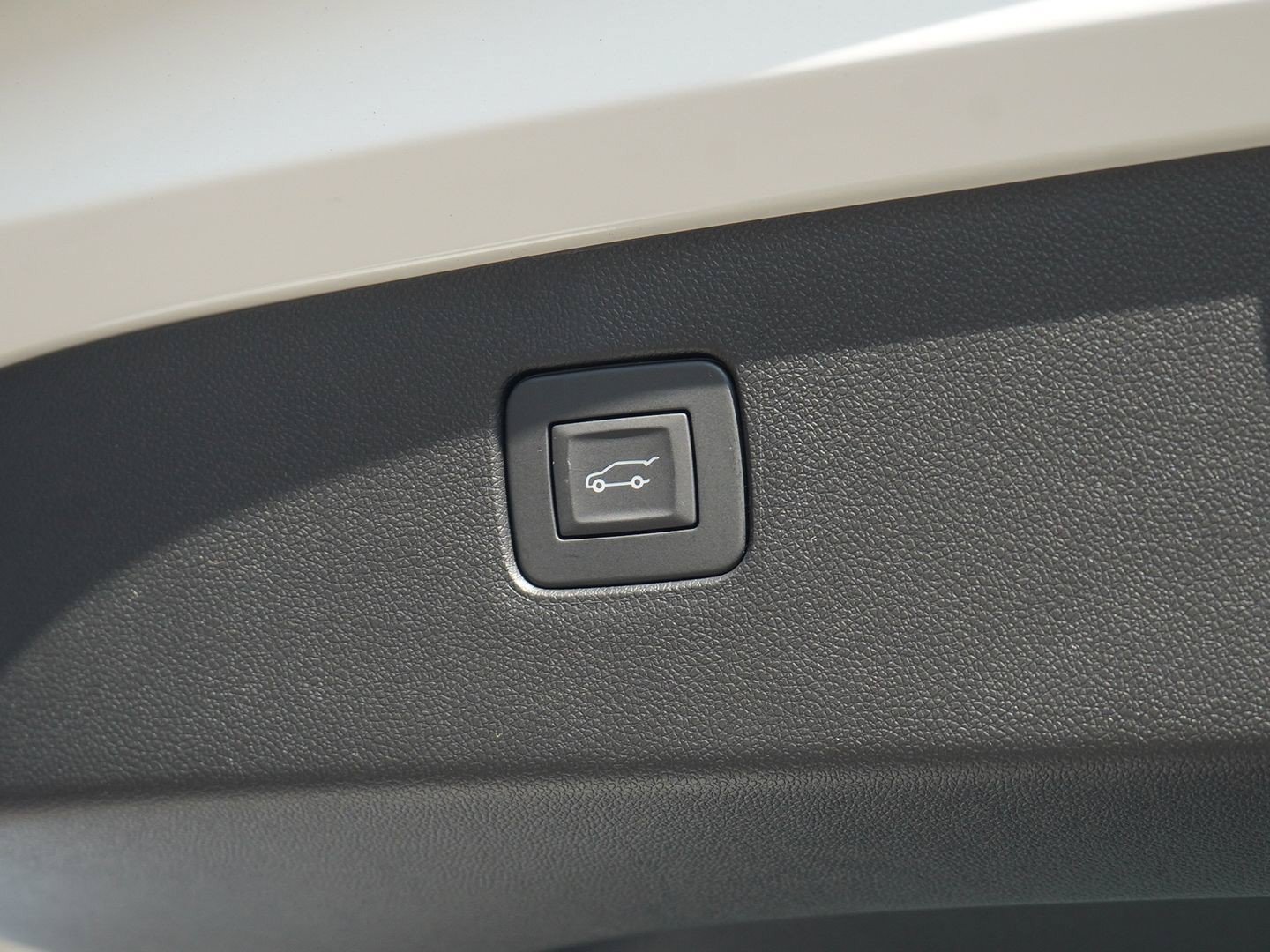 New 2026 Buick Envista Sport Touring FWD image 9