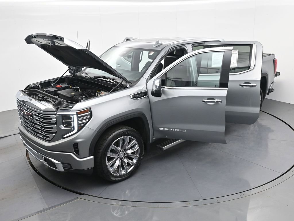 Used 2024 GMC Sierra 1500 Denali w/ Denali Reserve Package AWD/4WD image 42