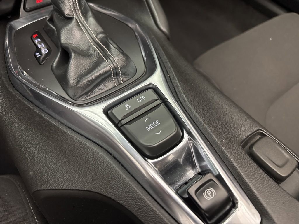 Used 2022 Chevrolet Camaro LT image 29