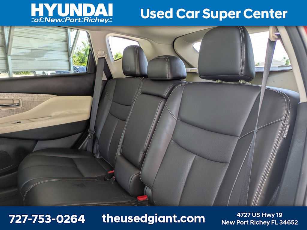 Used 2020 Nissan Murano SL w/ Cargo Package image 16