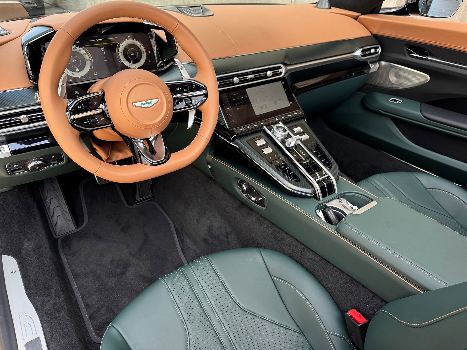 New 2026 Aston Martin V8 Vantage Coupe image 3