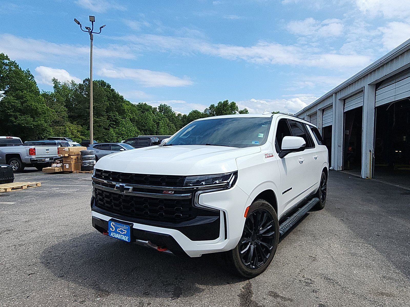 Used 2022 Chevrolet Suburban Z71 w/ Z71 Off-Road Package AWD/4WD image 1
