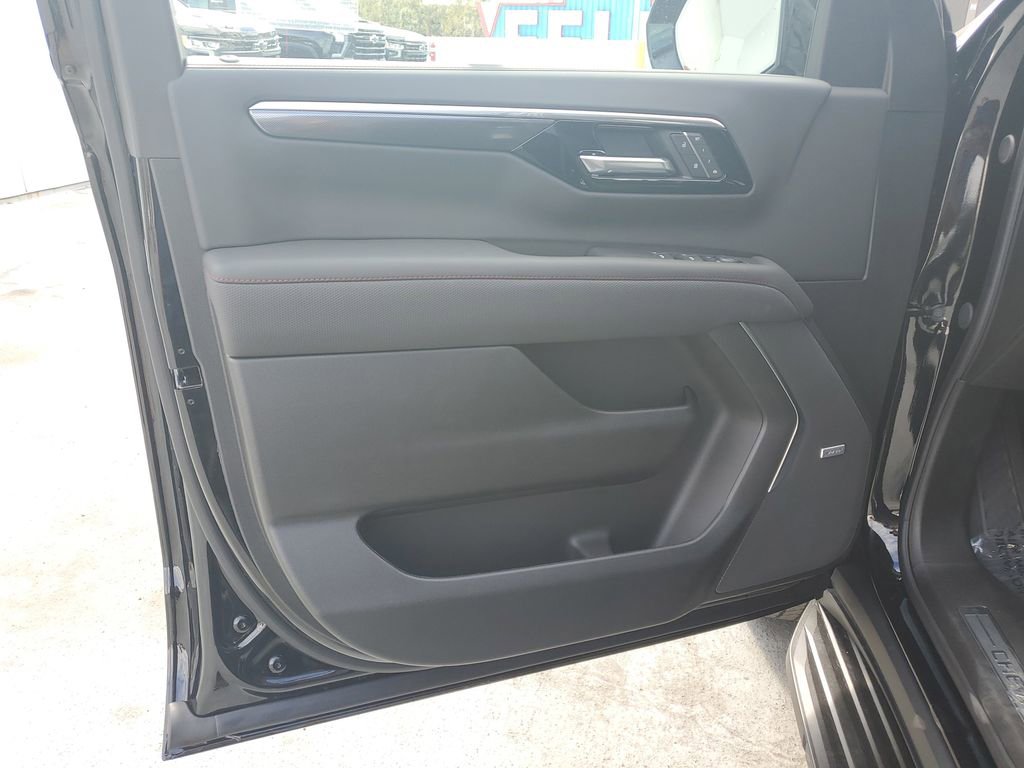 New 2026 Chevrolet Suburban RST w/ Comfort Package RWD image 23