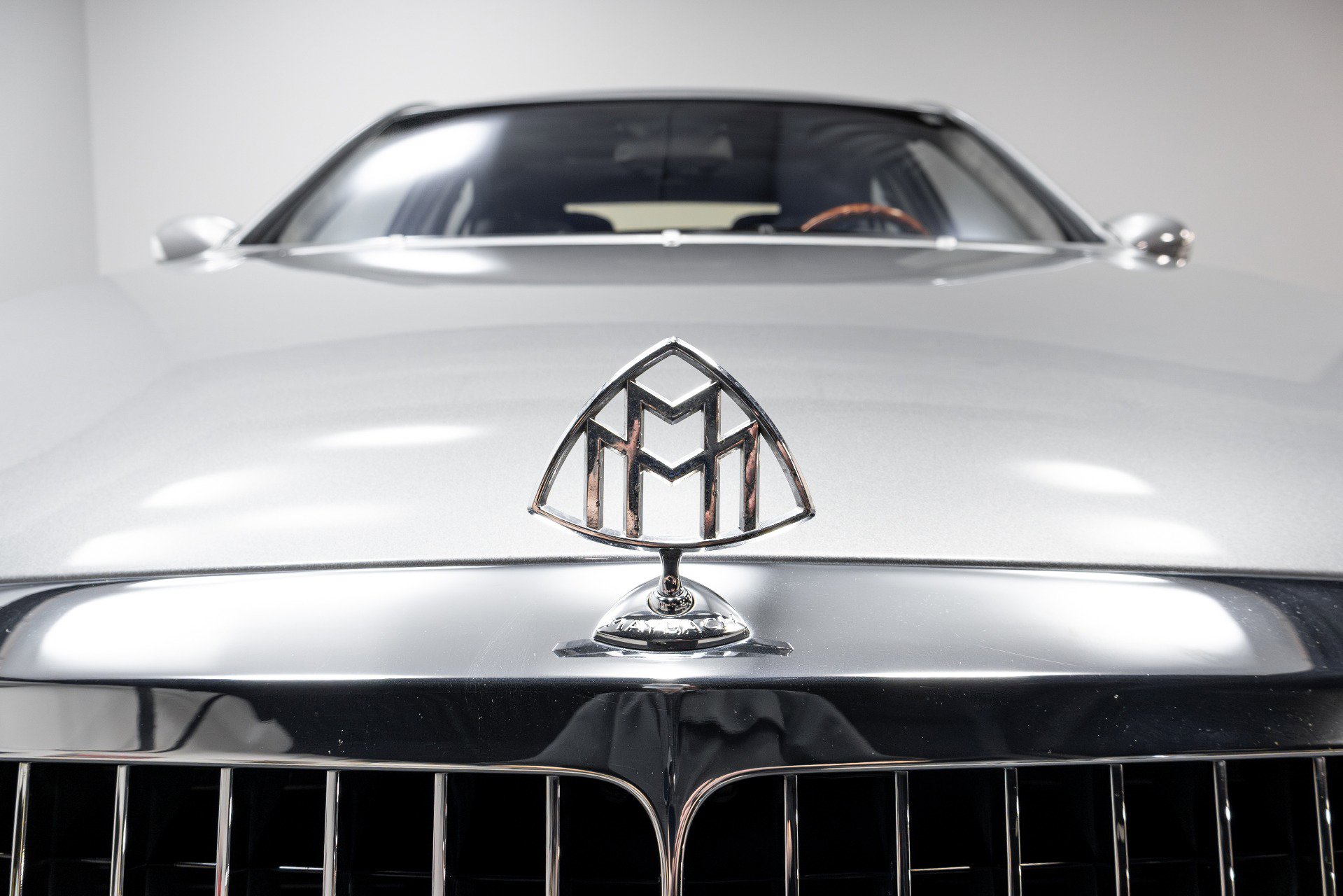 Used 2004 Maybach 57 image 62