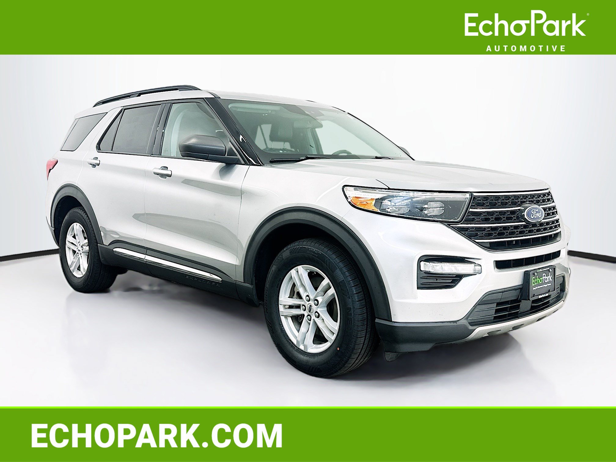 Used 2021 Ford Explorer XLT w/ Equipment Group 202A AWD/4WD image 1
