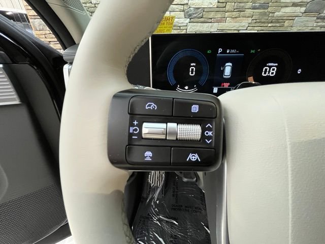 Used 2025 Hyundai Santa Fe SEL AWD/4WD image 21