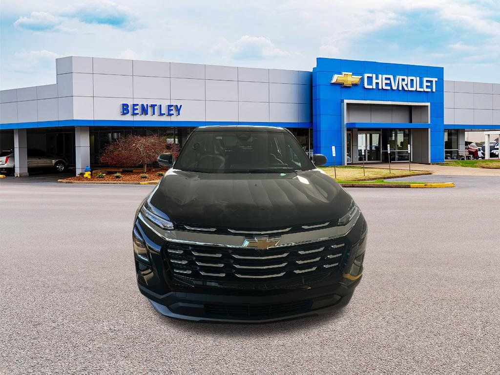 Used 2026 Chevrolet Equinox LT image 8