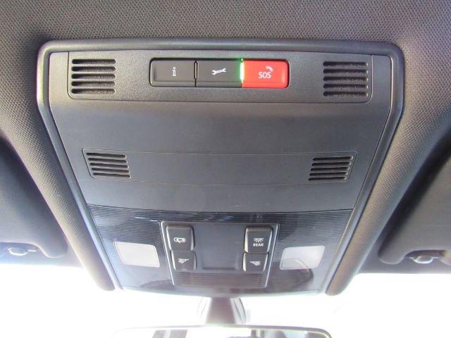 Used 2023 Volkswagen Jetta Sport image 49