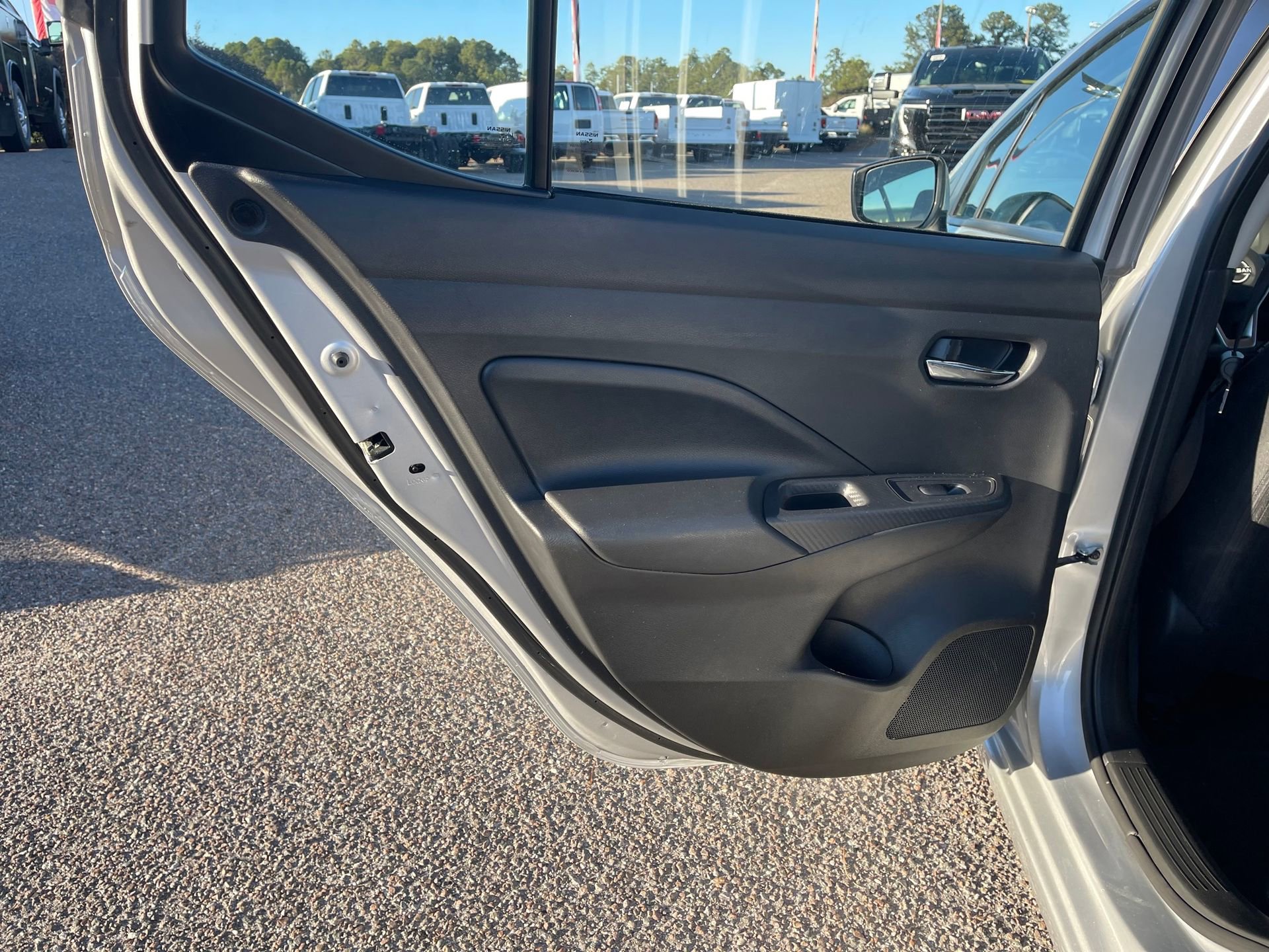 Used 2023 Nissan Versa SV image 19