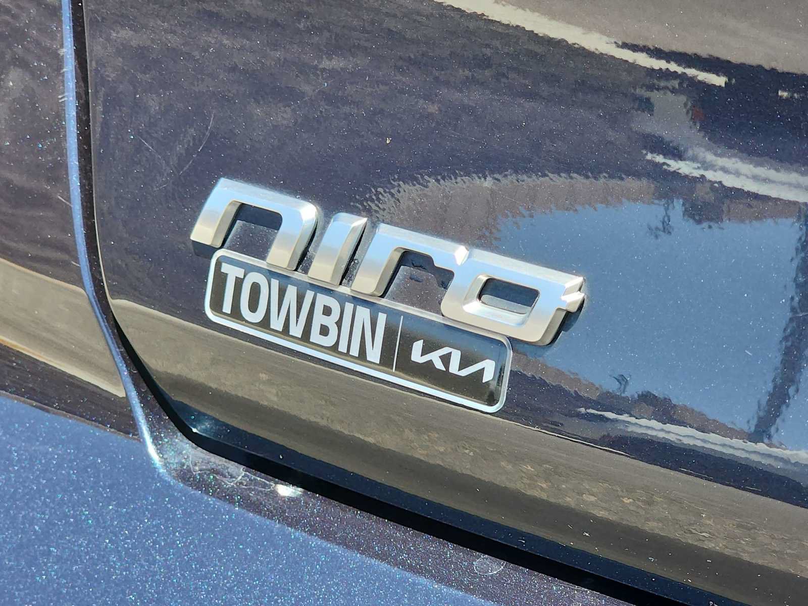 Used 2022 Kia Niro EX FWD image 11