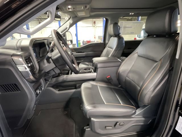 New 2026 Ford F350 Lariat w/ Black Appearance Package image 17
