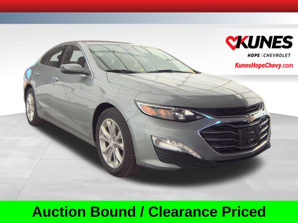 Used 2024 Chevrolet Malibu LT FWD image 1