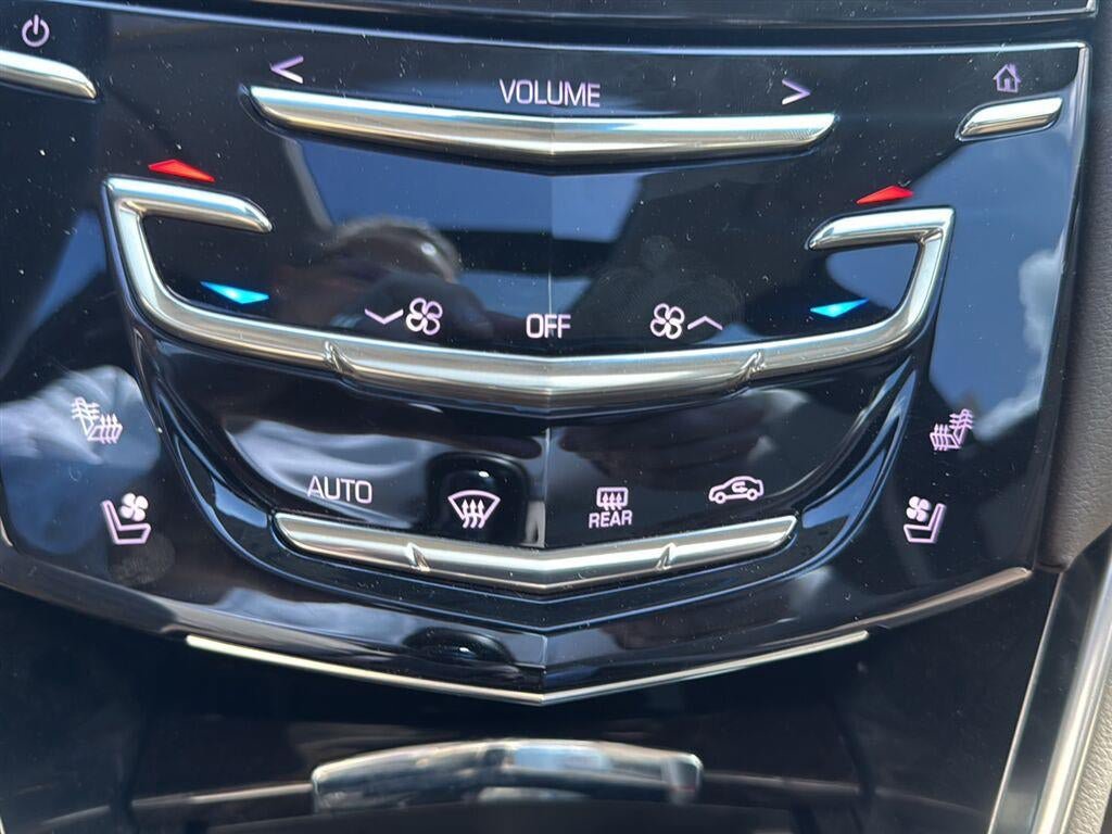 Used 2016 Cadillac XTS Luxury w/ Driver Awareness Package FWD image 35