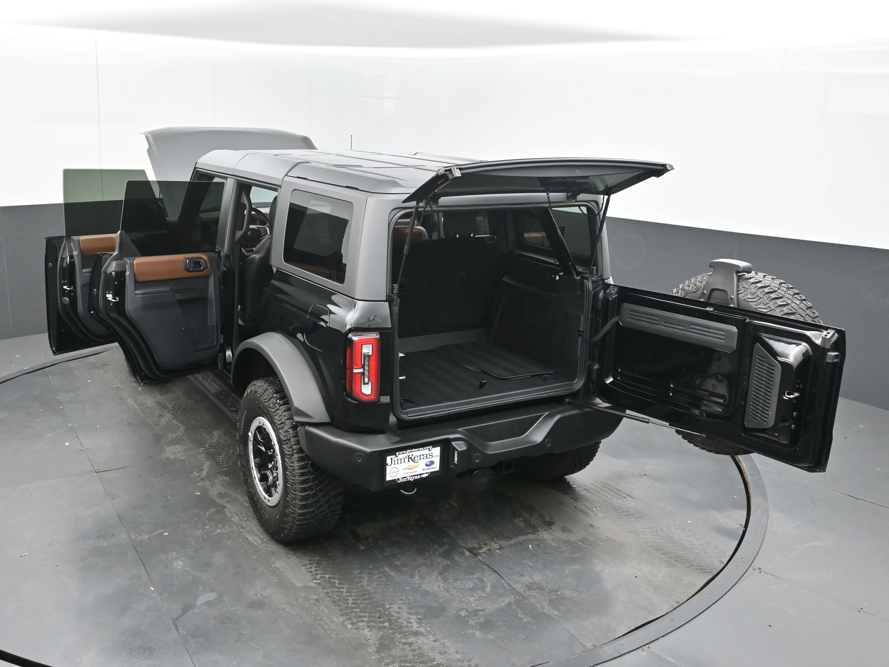 Used 2024 Ford Bronco Outer Banks w/ Sasquatch Package AWD/4WD image 41