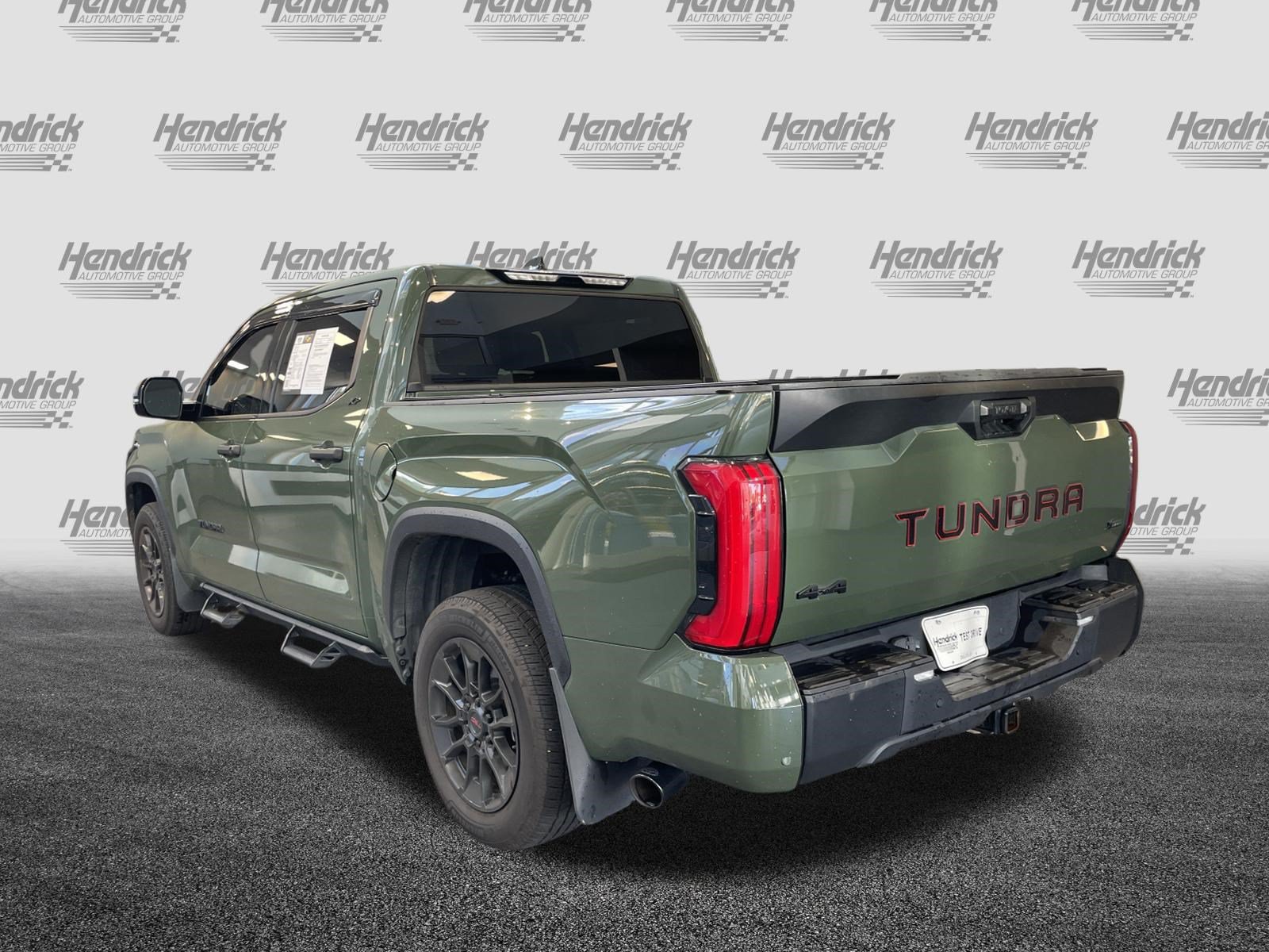 Used 2023 Toyota Tundra SR5 w/ SR5 Convenience Package AWD/4WD image 8