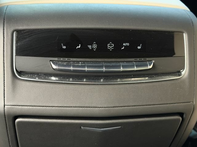 Used 2023 Cadillac Escalade Sport w/ LPO, ONYX Package AWD/4WD image 14
