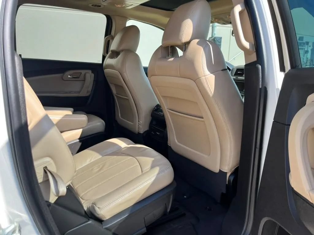 Used 2012 Chevrolet Traverse LTZ FWD image 42