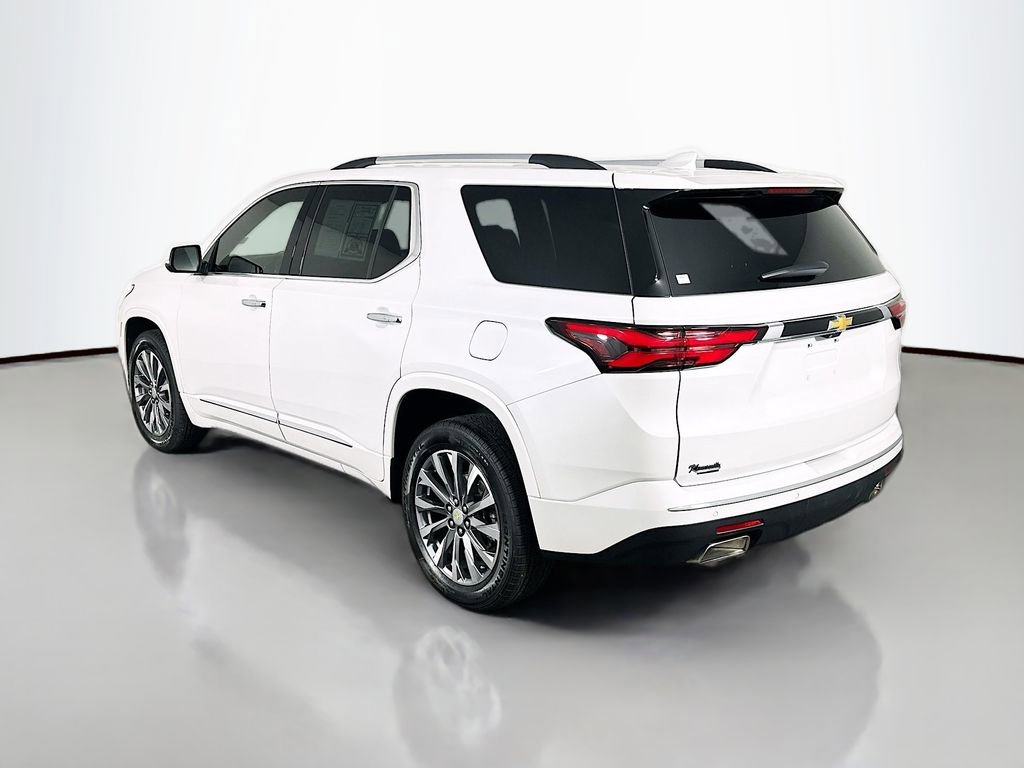 Used 2023 Chevrolet Traverse Premier image 5