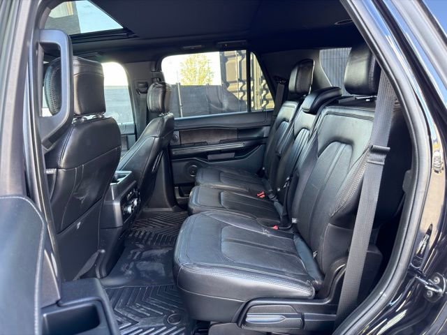 Used 2020 Ford Expedition Limited w/ Equipment Group 301A image 9