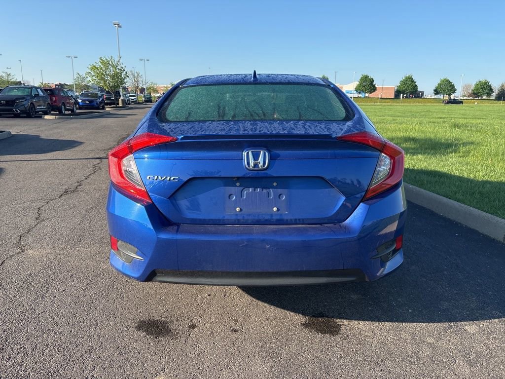 Used 2018 Honda Civic EX-L image 9