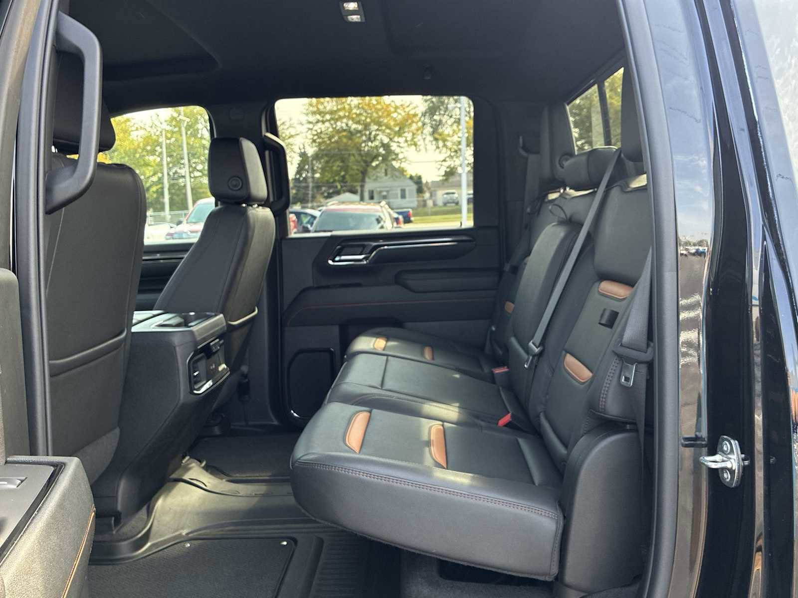 Certified 2024 GMC Sierra 2500 AT4 w/ AT4 Preferred Package image 24