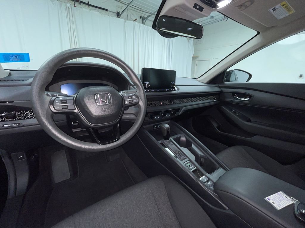 Used 2025 Honda Accord LX image 13