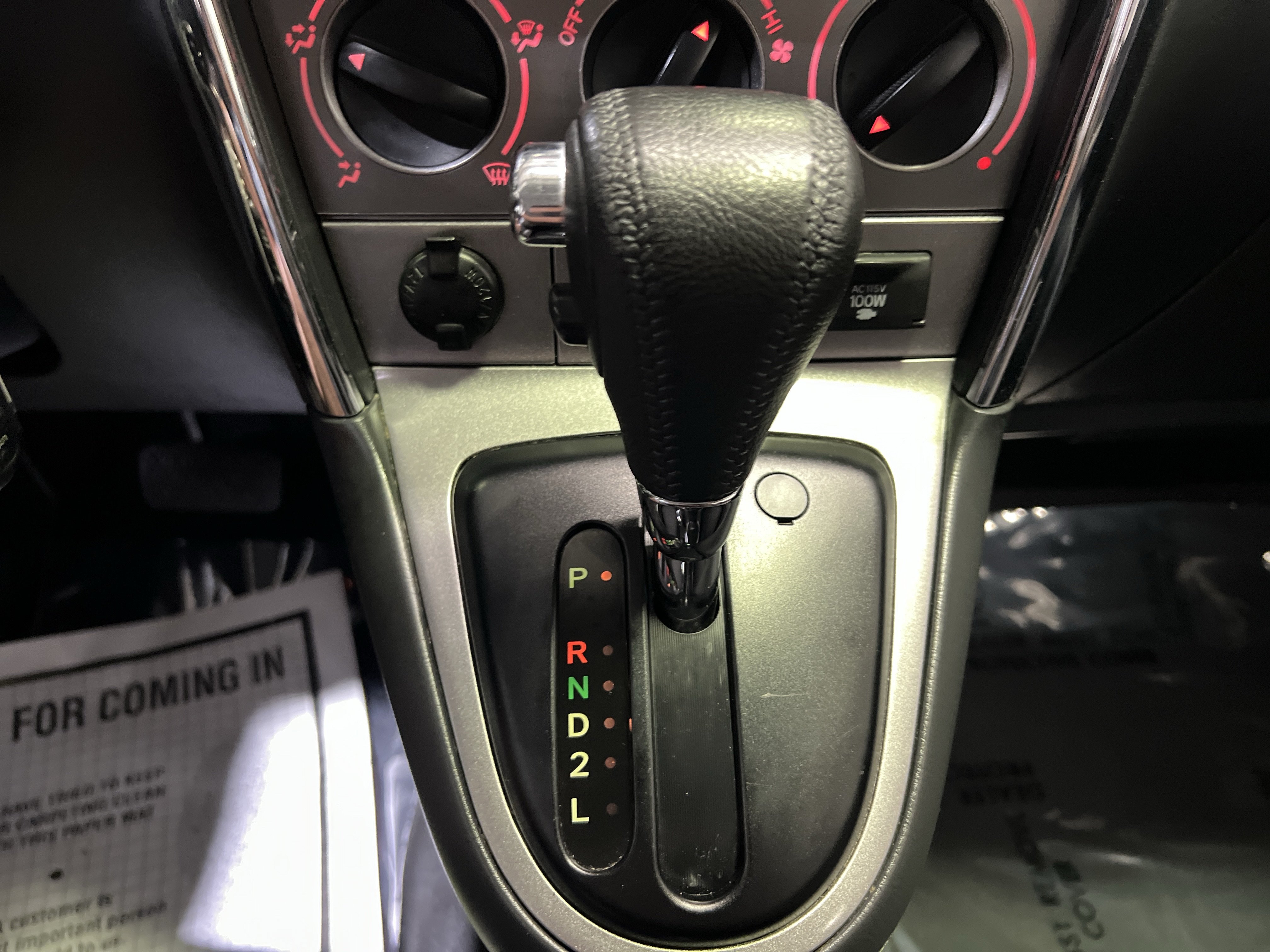 Used 2007 Toyota Matrix FWD image 20