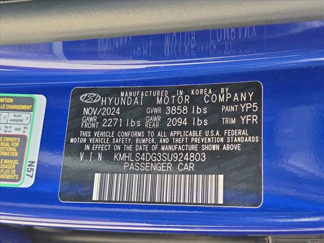 Used 2025 Hyundai Elantra SEL FWD image 26