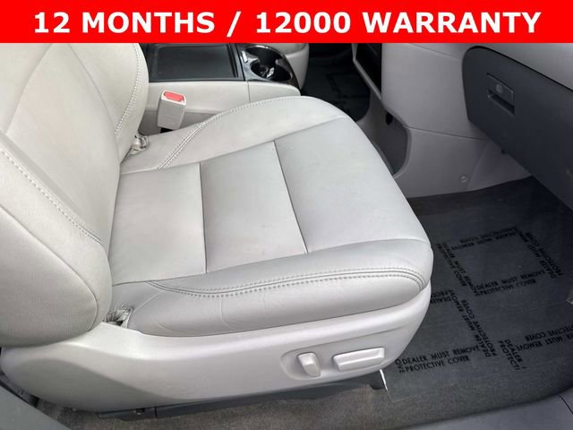 Used 2018 Toyota Sienna XLE w/ XLE Navigation Package image 10