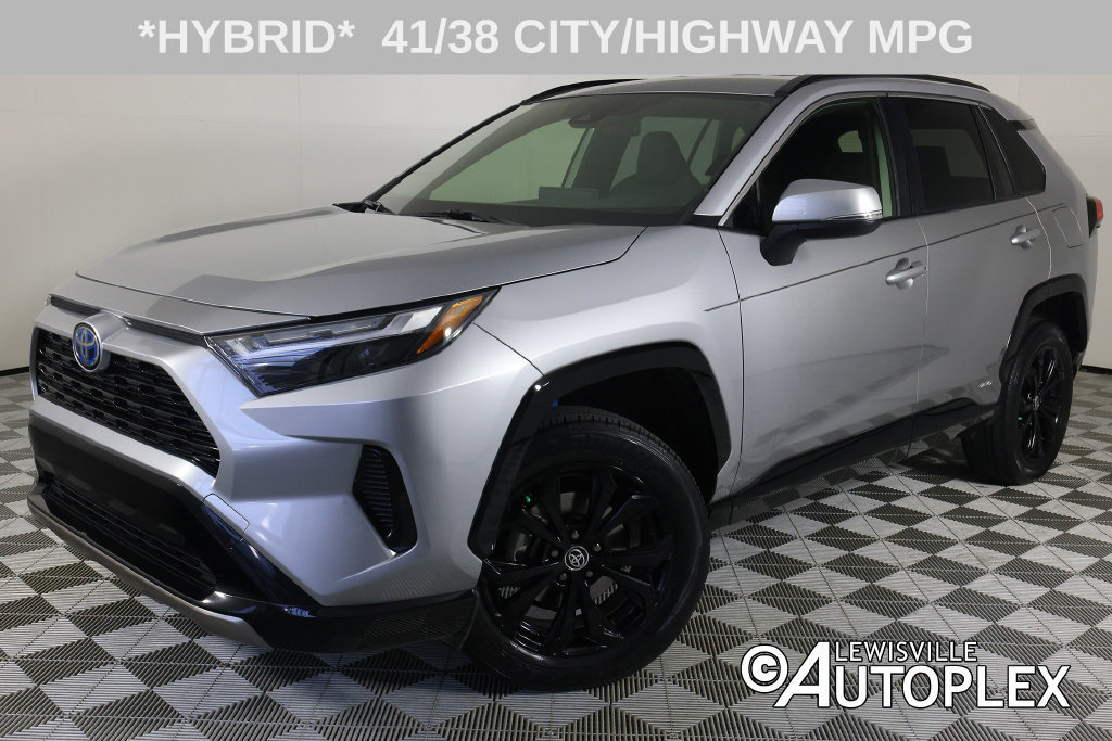 Used 2022 Toyota RAV4 SE