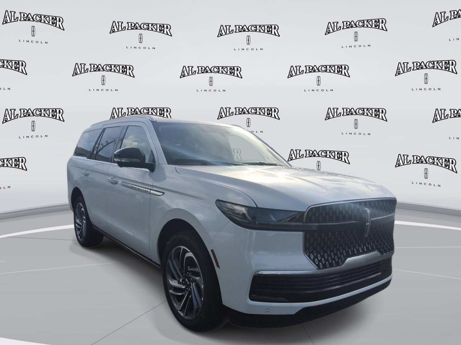 New 2027 Lincoln Navigator Reserve AWD/4WD image 8